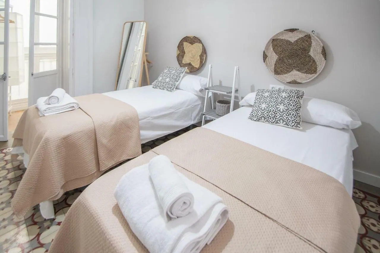 Apartamentos Las Musas de Cádiz 0*,