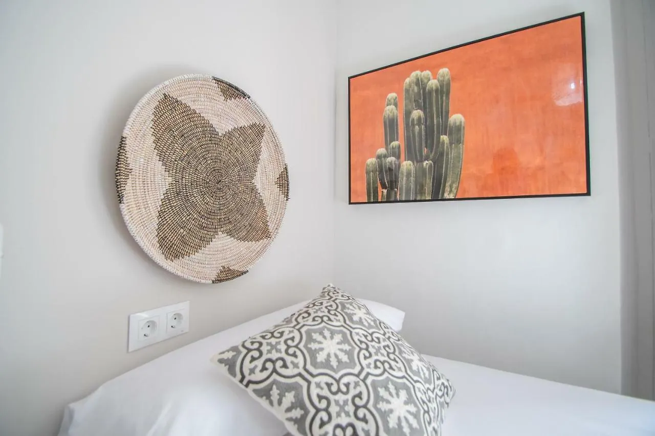Apartamentos Las Musas de Cádiz 0*,